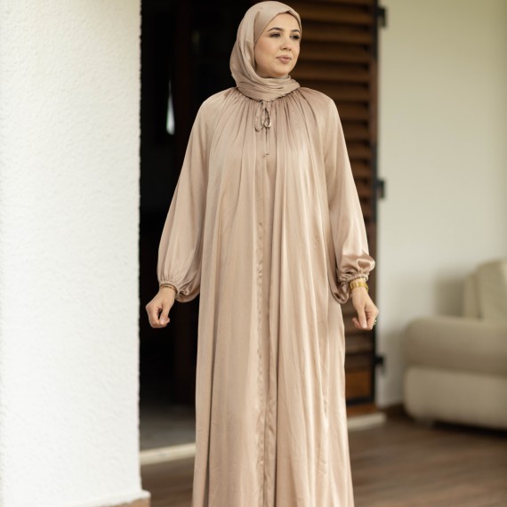 http://www.capricieuse.tn/fr/products/robe-deux-pieces-sparkle-beige