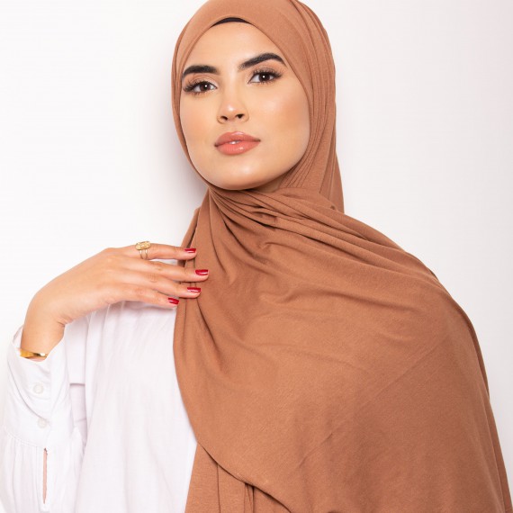 http://www.capricieuse.tn/fr/products/foulard-coton-caramel-latte