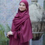 Robe Prière Avec foulard Attaché Bois De Rose