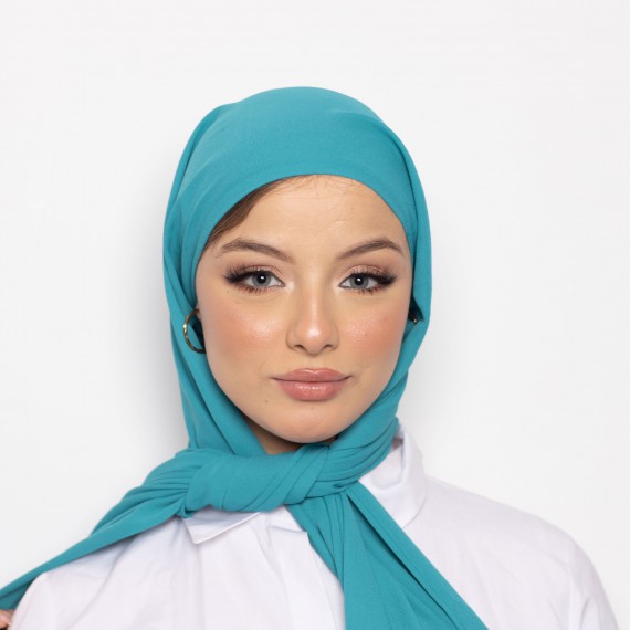 http://www.capricieuse.tn/fr/products/foulard-chiffon-bonnet-integre-pine