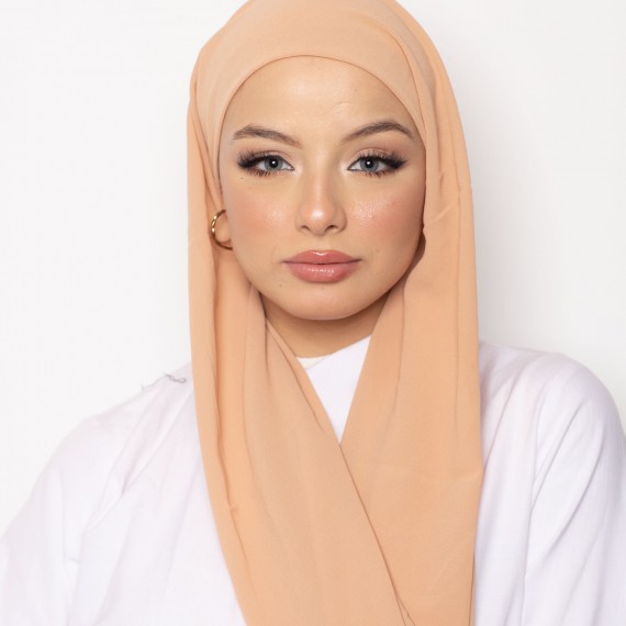 http://www.capricieuse.tn/fr/products/foulard-chiffon-bonnet-integre-blush
