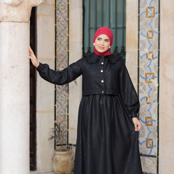 http://www.capricieuse.tn/fr/products/ensemble-jupe-silvy-noir