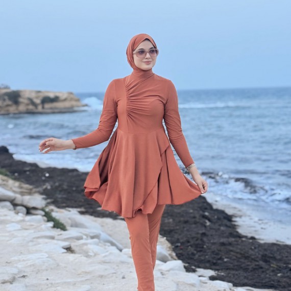 http://www.capricieuse.tn/fr/products/burkini-silvy-orange