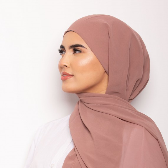 http://www.capricieuse.tn/fr/products/foulard-chiffon-bonnet-integre-brandy-rose