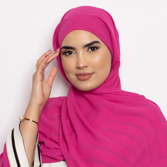 http://www.capricieuse.tn/fr/products/foulard-chiffon-bonnet-integre-soft-stone