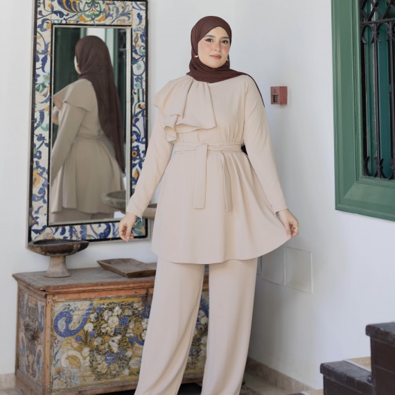 http://www.capricieuse.tn/fr/products/ensemble-luna-beige