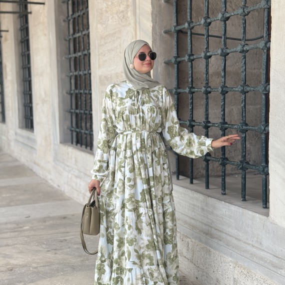 http://www.capricieuse.tn/fr/products/robe-zeina-verte