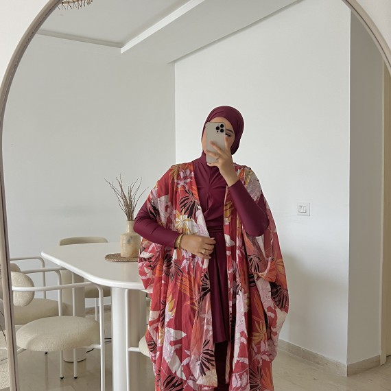 http://www.capricieuse.tn/fr/products/burkini-mango-burgundy-avec-pancho