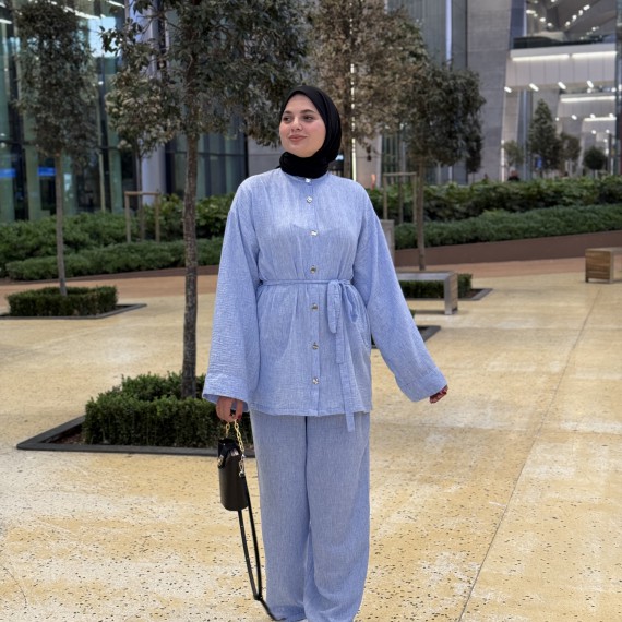 http://www.capricieuse.tn/fr/products/ensemble-azur-bleu