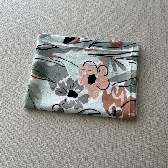 http://www.capricieuse.tn/fr/products/foulard-imprime-garden-vert