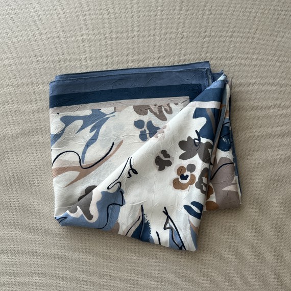 http://www.capricieuse.tn/fr/products/foulard-imprime-garden-bleu